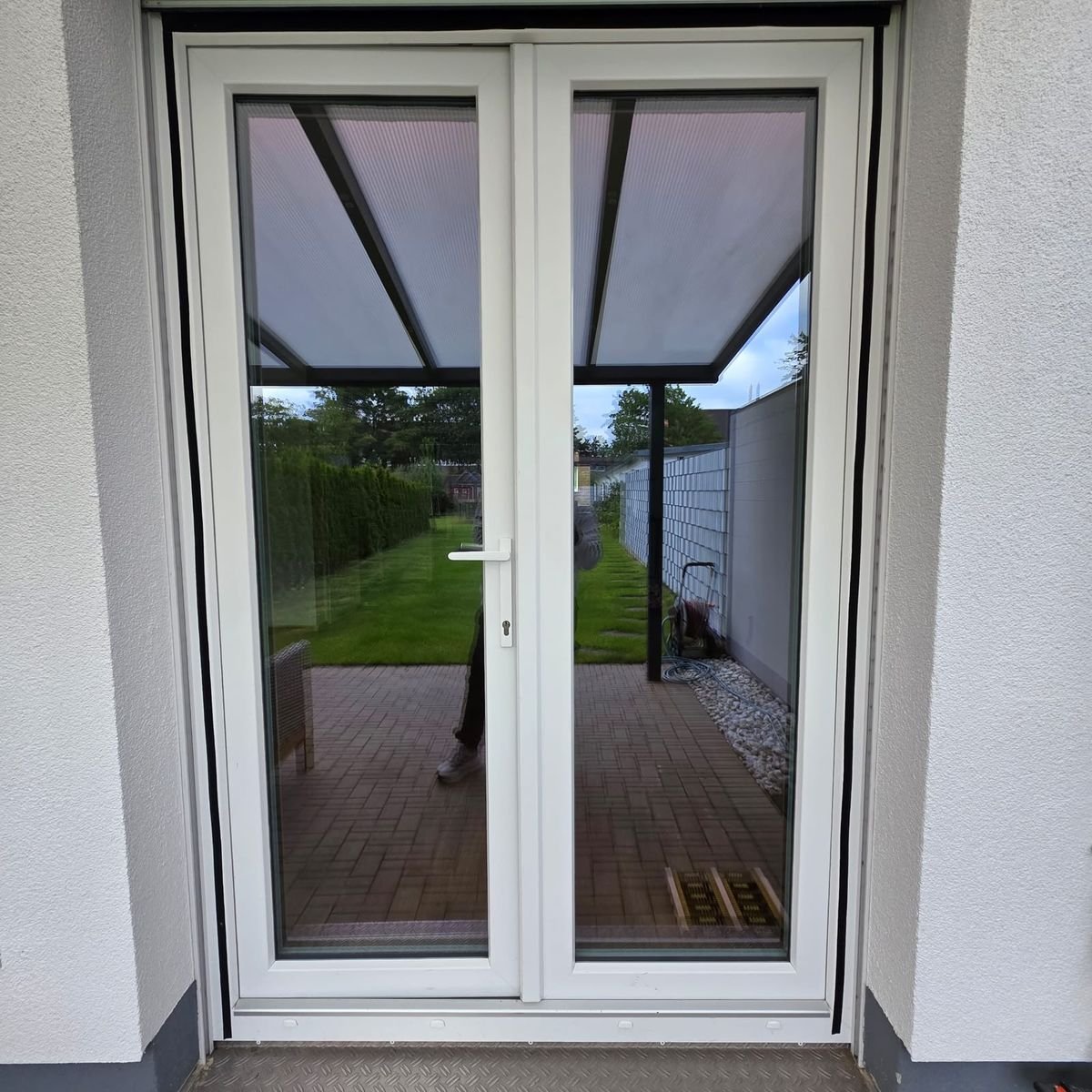 Terrassentür mit sauberen Glasflächen